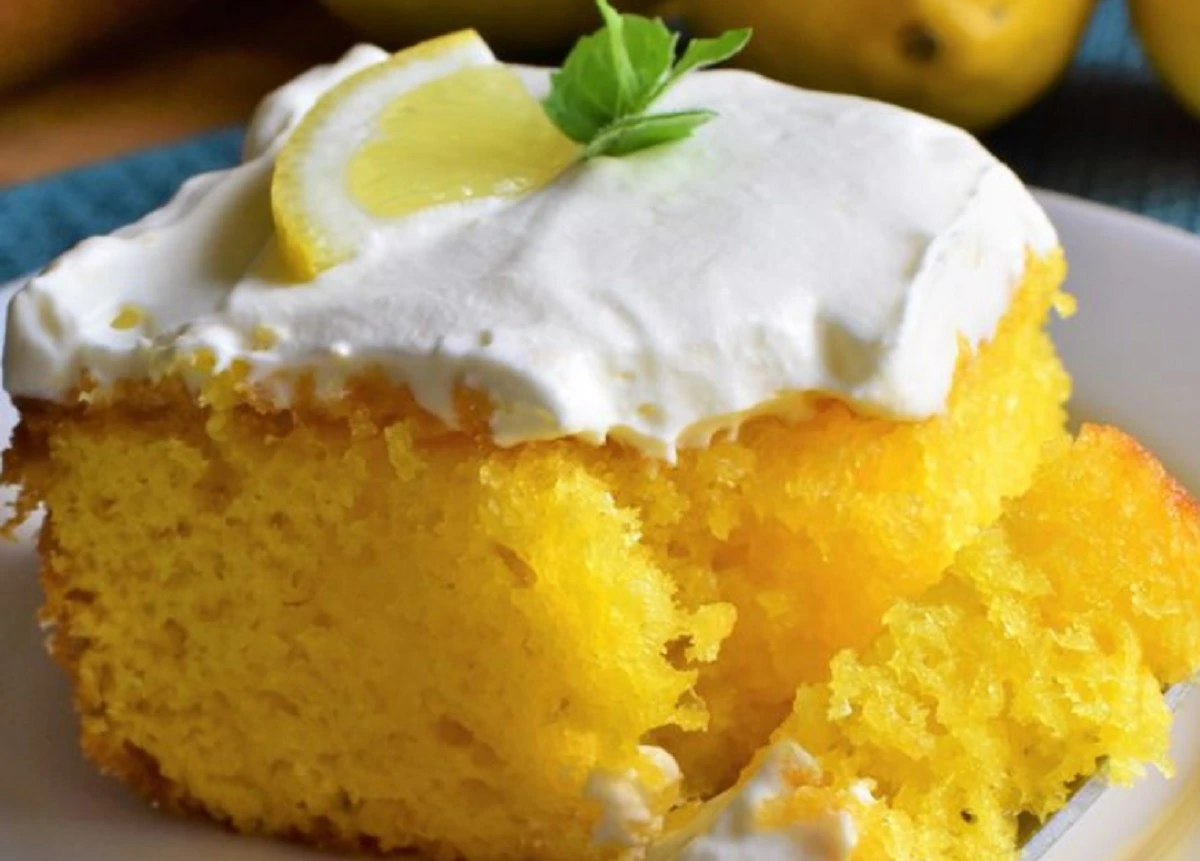 Lemon Poke Cake Recipe